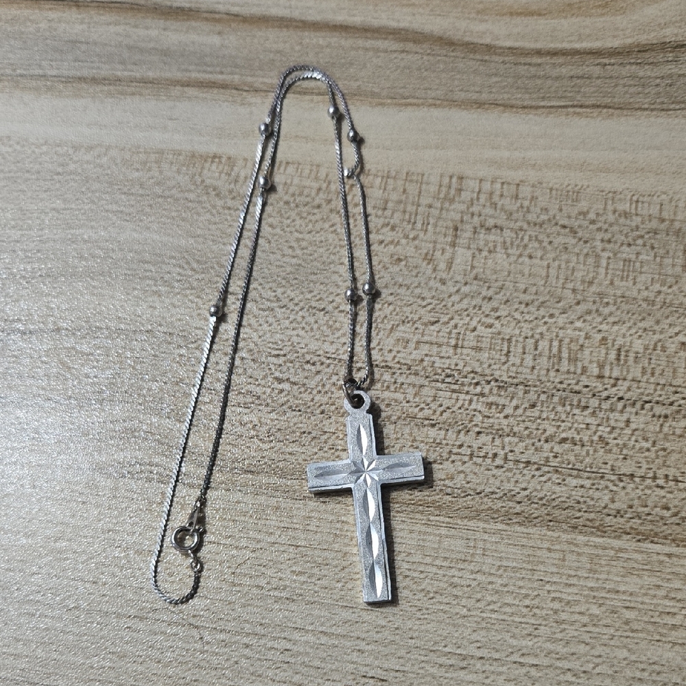 Mens Vintage Silver Cross Pendant Necklace
